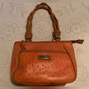 Laura scott pebbled fauxed leather purse